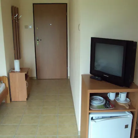 홈스테이 Apartament Lazur 데브키