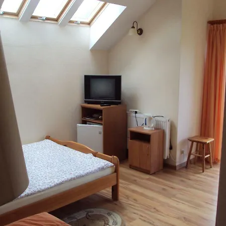 Apartament Lazur 홈스테이
